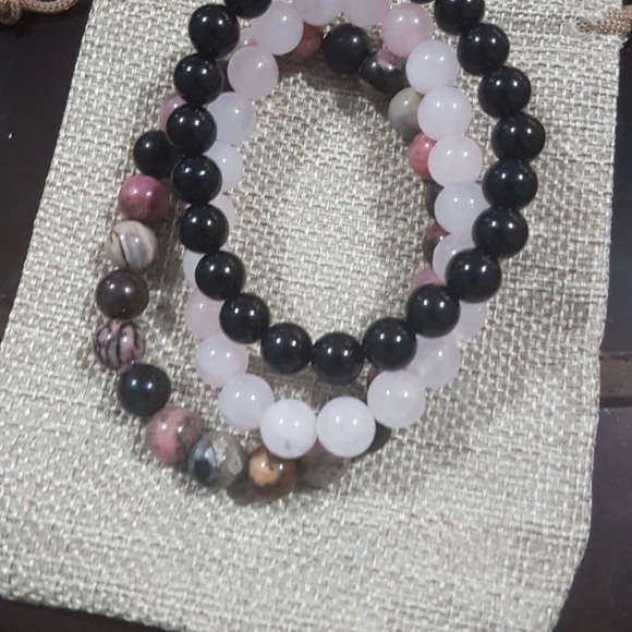 Jewelry - Picture 6 of 8